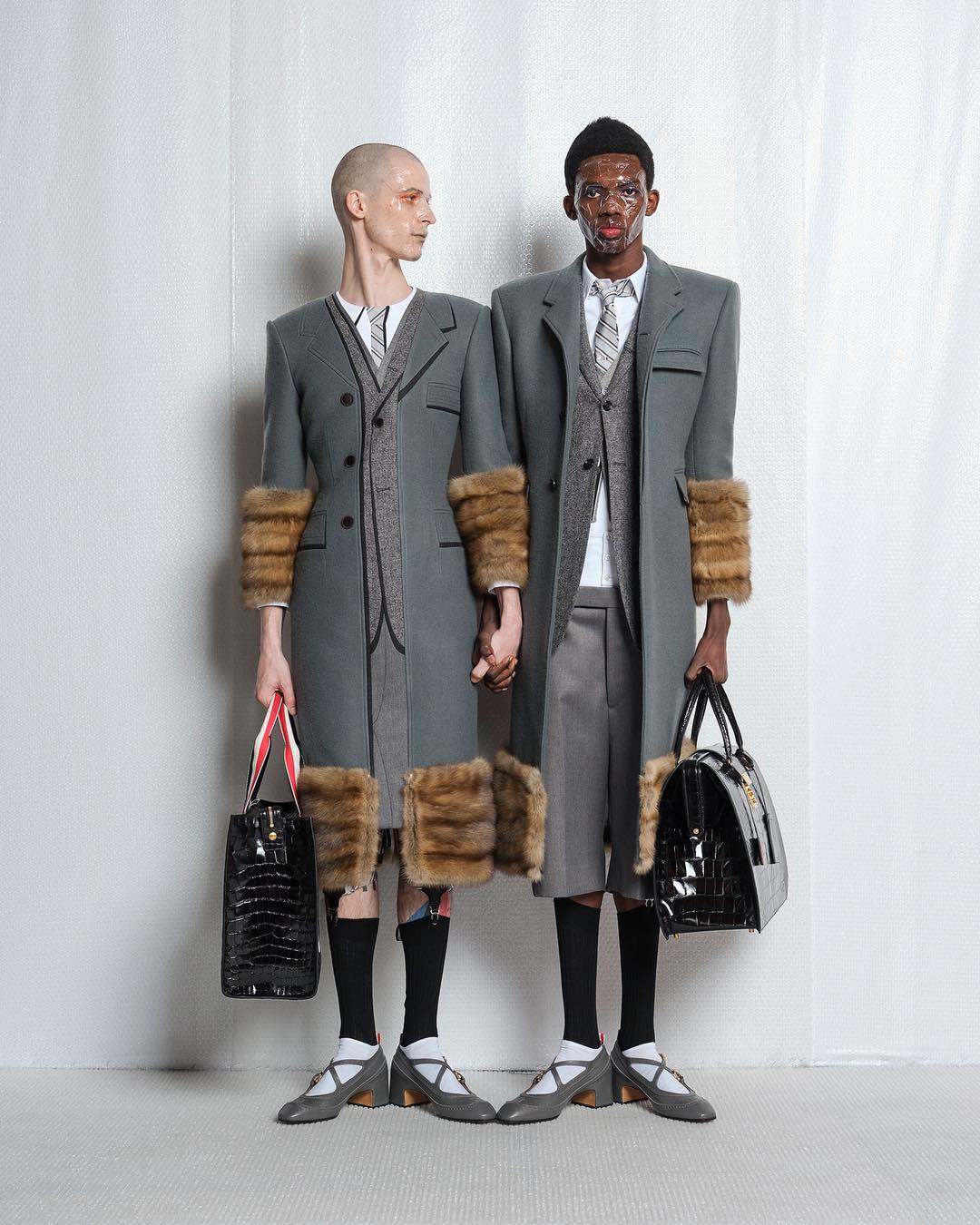 "Мэри Поппинс в мужской роли": Thom Browne вывел на подиум юношей в платьях и юбках (фото)